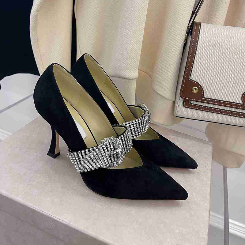Luxury rhinestone sexy dress shoes pointed toes 8.5cm stiletto heel real leather women wedding pumps black nude
Luxury rhinestone sexy dress shoes pointed toes 8.5cm stiletto heel real leather women wedding pumps black nude
