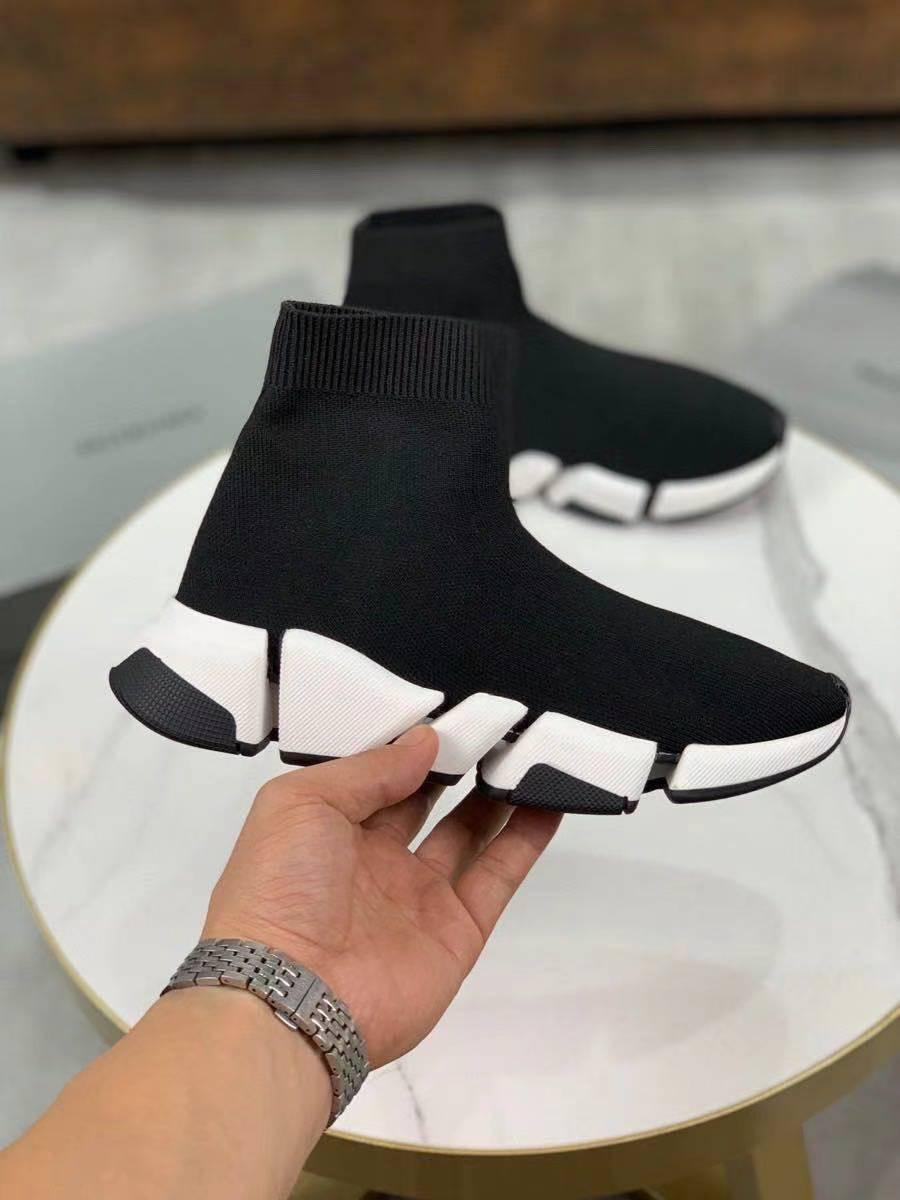 fashion mens womens Sock shoes With Box Socks Speed 2.0 Paris Knit Triple S women Boots men sneakers casual shoe large size, Red
fashion mens womens Sock shoes With Box Socks Speed 2.0 Paris Knit Triple S women Boots men sneakers casual shoe large size, Red
