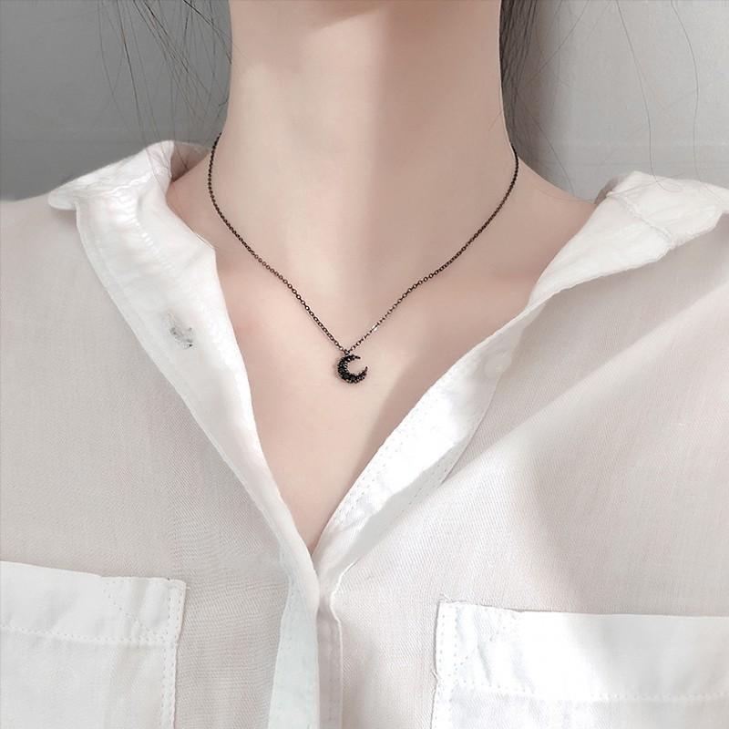 Pendant Necklaces 7Rings Trendy Vintage Style Hip Cool Necklace For Unisex Niche Silver Black Diamond Moon Shape Fashion Jewelry Female
Pendant Necklaces 7Rings Trendy Vintage Style Hip Cool Necklace For Unisex Niche Silver Black Diamond Moon Shape Fashion Jewelry Female