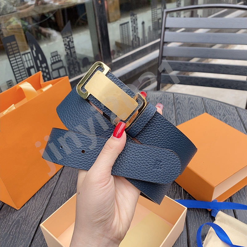 2021 Including original have box men designers belts Women business belt for girdle size 105-125cm
2021 Including original have box men designers belts Women business belt for girdle size 105-125cm