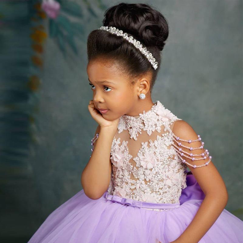 2021 Lilac Purple Flower Girl Dresses High Neck Hi Lo Lace Appliques Beads Bow Kids Girls Pageant Dress Tiered Sweep Train Birthday Gowns