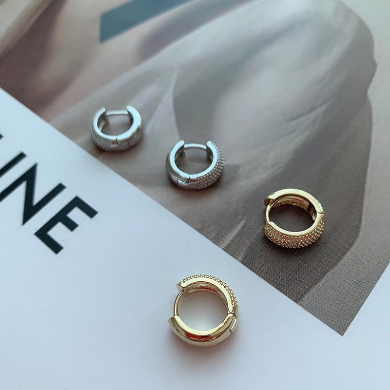 Hoop & Huggie WTLTC 2021 INS Thick Small Round Earrings For Women Minimal Tiny Ear Piercing Cartilage, Golden;silver
Hoop & Huggie WTLTC 2021 INS Thick Small Round Earrings For Women Minimal Tiny Ear Piercing Cartilage, Golden;silver