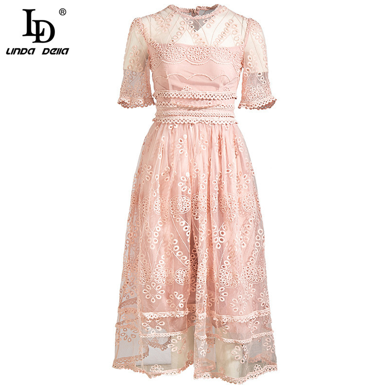 Fashion Runway Summer Dress Women O-Neck Embroidery Hollow Out Mesh Midi Ladies Party Sweet Pink es 210522