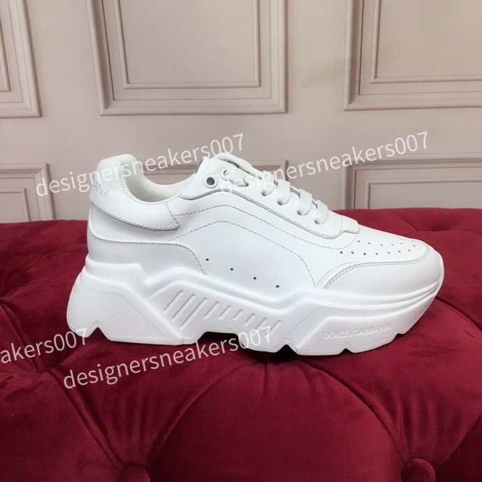 2021 Women Men boots Casual Shoes Luxury Designer Shoe Fashion Lace up 19FW Capsule Series Color Matching Platform Sneakers 35-41, 06
2021 Women Men boots Casual Shoes Luxury Designer Shoe Fashion Lace up 19FW Capsule Series Color Matching Platform Sneakers 35-41, 06