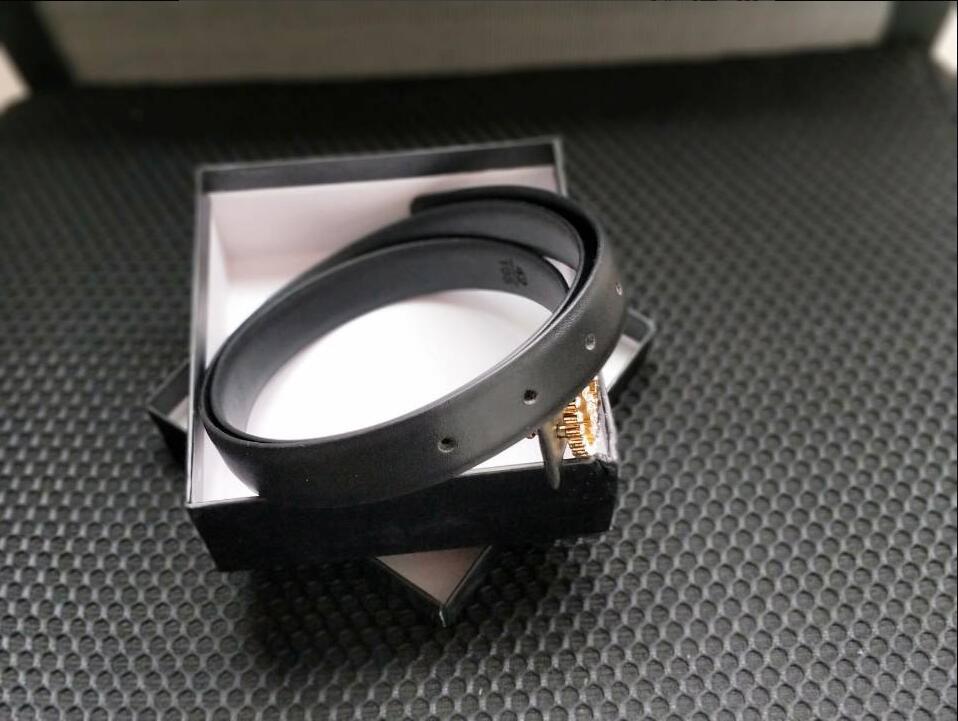 2021 Luxury Mens Woman Fashion Designer Belts Letter Casual Smooth Needle Buckle with box Belt Width 2.5cm Highly Quality, Belt and box
2021 Luxury Mens Woman Fashion Designer Belts Letter Casual Smooth Needle Buckle with box Belt Width 2.5cm Highly Quality, Belt and box
