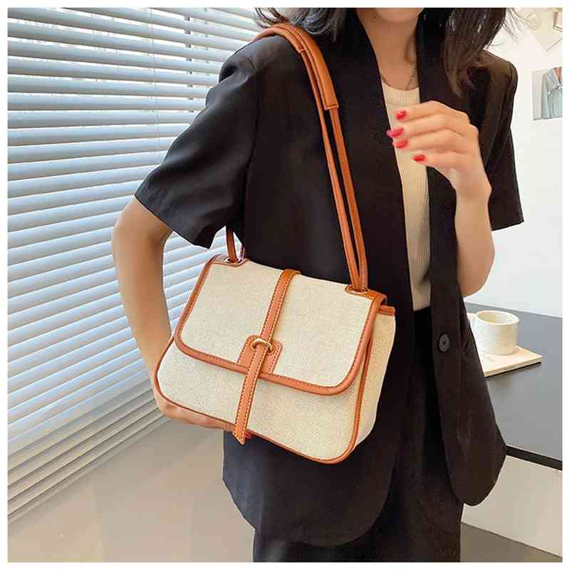 Summer 2021 new high-capacity women's fashion versatile ins Canvas Messenger Bag summer one shoulder small square bag, Black
Summer 2021 new high-capacity women's fashion versatile ins Canvas Messenger Bag summer one shoulder small square bag, Black
