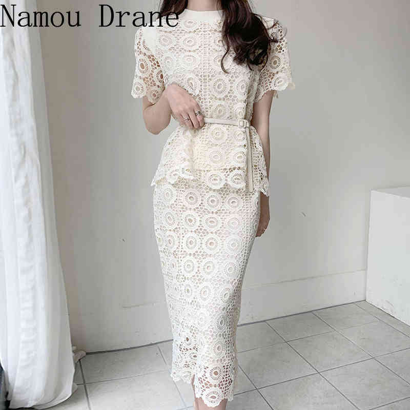 Women's Korean-Style Chic Elegant round Neck Heavy-Duty Cutout Lace Shirt + High-Waist Mid-Length Hip Skirt 210429, Beige
Women's Korean-Style Chic Elegant round Neck Heavy-Duty Cutout Lace Shirt + High-Waist Mid-Length Hip Skirt 210429, Beige