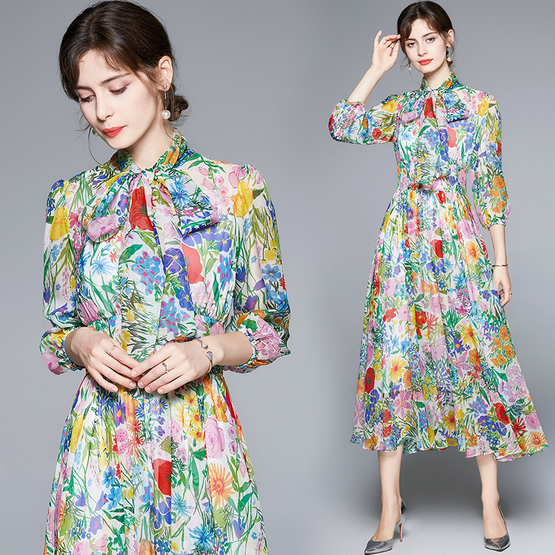 2021 Sweet Chiffon Bow Floral Dress Runway Designer Summer Autumn Fashion 3/4 Sleeve Mock Neck Holiday Prom Office Ladies Slim A-Line Dresses Printed Women Clothes, 05
2021 Sweet Chiffon Bow Floral Dress Runway Designer Summer Autumn Fashion 3/4 Sleeve Mock Neck Holiday Prom Office Ladies Slim A-Line Dresses Printed Women Clothes, 05