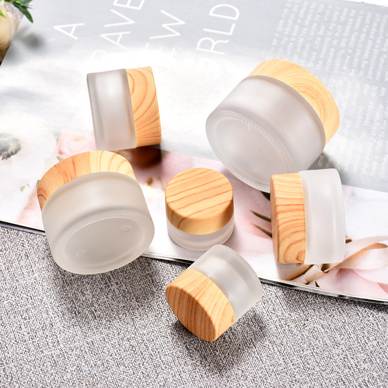 Premium Frosted Glass Cosmetics Packaging Cream Bottle 5ml 10ml 15ml 30ml 50ml 100ml Cosmetic Jars with Wood Grain Cap -Hidden Pearl
Premium Frosted Glass Cosmetics Packaging Cream Bottle 5ml 10ml 15ml 30ml 50ml 100ml Cosmetic Jars with Wood Grain Cap -Hidden Pearl