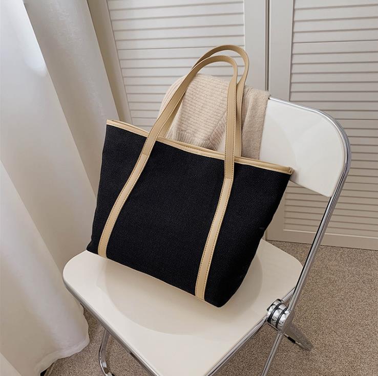 Shoulder Bags Female 2021 Autumn And Winter Fashion Western Style Bag Large Capacity Simple Portable, Black