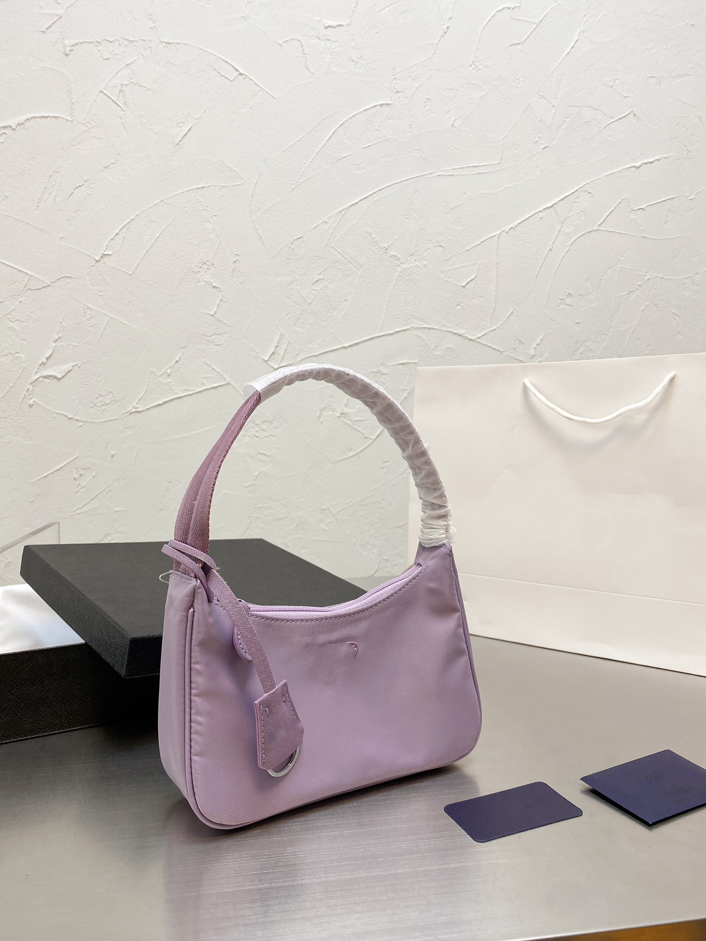 A variety of color Axillary Package Women's Bag Fashion Elegant Shoulder Classic Luxury Women Brand Handbags Cowhide Leather Bags 100% Waist
A variety of color Axillary Package Women's Bag Fashion Elegant Shoulder Classic Luxury Women Brand Handbags Cowhide Leather Bags 100% Waist