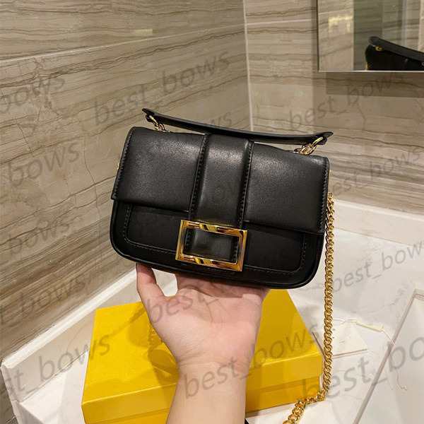 Luxurys designers high Quality Ladies Brand Baguette bag 2021 Women handbag Fashion handbags mother shoulder totes Bags cossbody wallet danc
Luxurys designers high Quality Ladies Brand Baguette bag 2021 Women handbag Fashion handbags mother shoulder totes Bags cossbody wallet danc