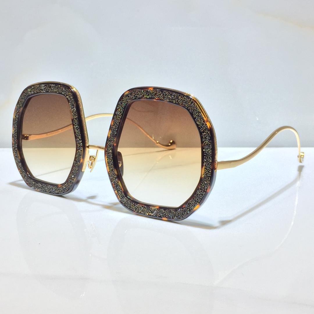 Sunglasses For Men and Women Summer ANNA beaming star blach style Anti-Ultraviolet Retro Plate Full Frame fashion Eyeglasses Random Box