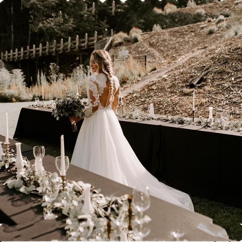 Long Sleeve Wedding Dress Floor Length Sexy V-Neck Dresses Gowns Sweep Train Gorgeous For Women Bridal