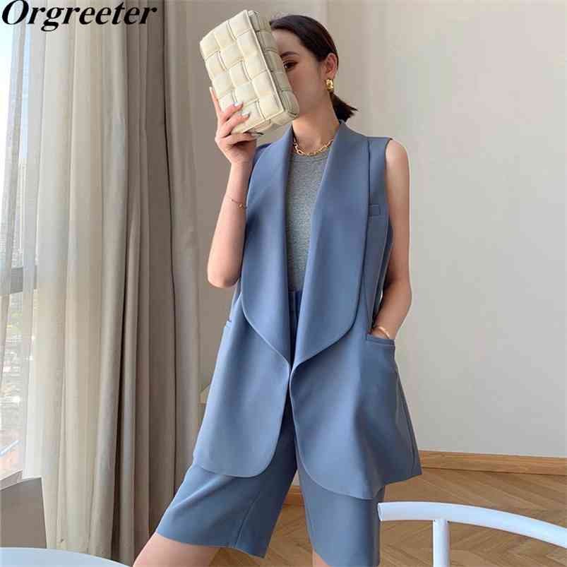 Chic Summer 2 Piece Set Women Elegant Sleeveless Lapel Cardigan Vest and Solid Suit Knee-length Pants OL Suits Female Outfits 210721, Beige
Chic Summer 2 Piece Set Women Elegant Sleeveless Lapel Cardigan Vest and Solid Suit Knee-length Pants OL Suits Female Outfits 210721, Beige