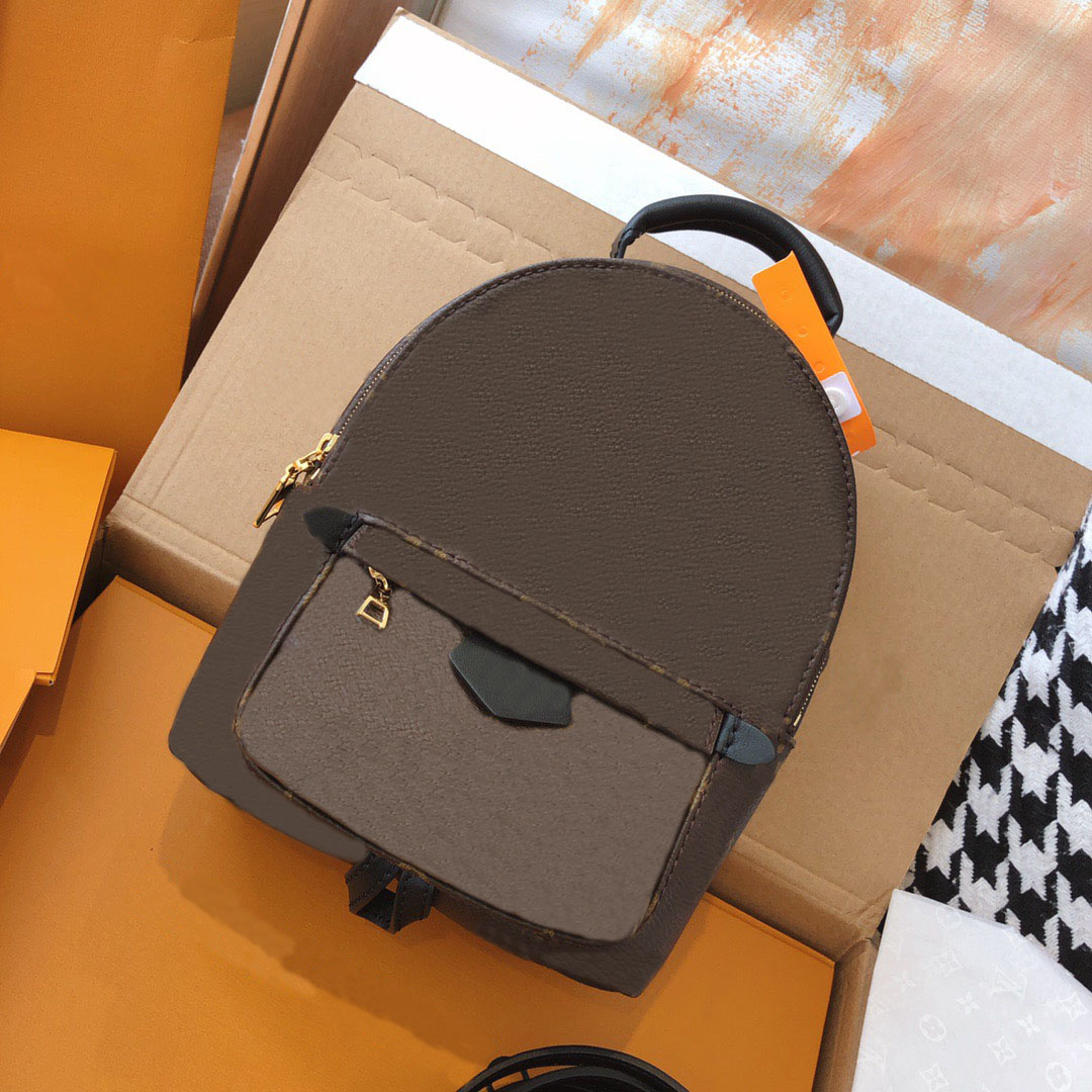Fashion PALM SPRINGS Mini Backpack Women Leather Handbags Luxury Messenger Bags Women Travel Shoulder Bags Designers VUTTON, Red;black
Fashion PALM SPRINGS Mini Backpack Women Leather Handbags Luxury Messenger Bags Women Travel Shoulder Bags Designers VUTTON, Red;black