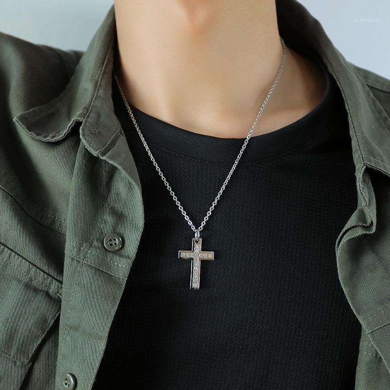 Chains Cyue Fashion 316L Stainless Steel Punk Necklace Chain Cross Pendant Charm With Pave CZ For Boy Jewelry 52CM
Chains Cyue Fashion 316L Stainless Steel Punk Necklace Chain Cross Pendant Charm With Pave CZ For Boy Jewelry 52CM