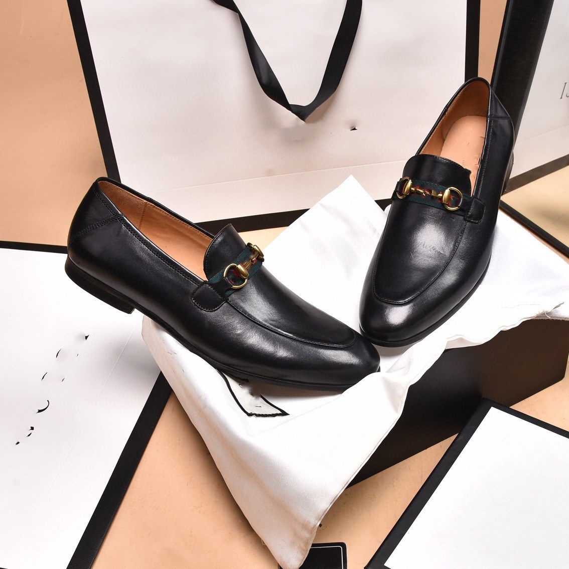 Business Shoe Man Oxford Leathers Black Shoes Men Formal Designer Dress Mens Shoes Casual Luxury Patent Leather Sapato Social, #01
Business Shoe Man Oxford Leathers Black Shoes Men Formal Designer Dress Mens Shoes Casual Luxury Patent Leather Sapato Social, #01