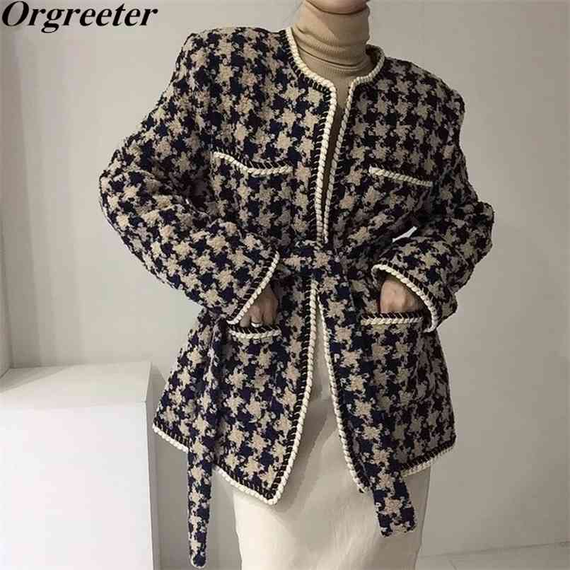 Chic Houndstooth Tweed O-neck Women Plaid Coats Autumn Winter Lace-up Loose Female Long Sleeve Woolen&Blend 210602, Khaki
Chic Houndstooth Tweed O-neck Women Plaid Coats Autumn Winter Lace-up Loose Female Long Sleeve Woolen&Blend 210602, Khaki