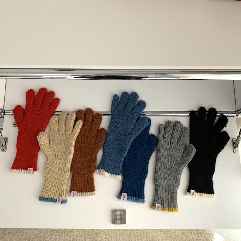 Five Fingers Gloves Half-finger Warm Knitted Touch Screen Riding Split Finger Couple Thick Women, Blue;gray
Five Fingers Gloves Half-finger Warm Knitted Touch Screen Riding Split Finger Couple Thick Women, Blue;gray