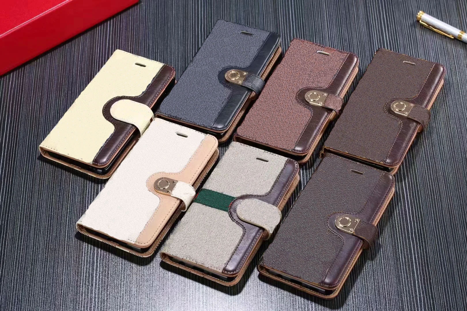 Designer Phone Cases for IPhone 13 pro max 12 mini 11 Pro Max XS XR X 8 7 Plus fashion Protect Case Brand Back Cover 12promax flip pu leather shell B03, Black square
Designer Phone Cases for IPhone 13 pro max 12 mini 11 Pro Max XS XR X 8 7 Plus fashion Protect Case Brand Back Cover 12promax flip pu leather shell B03, Black square