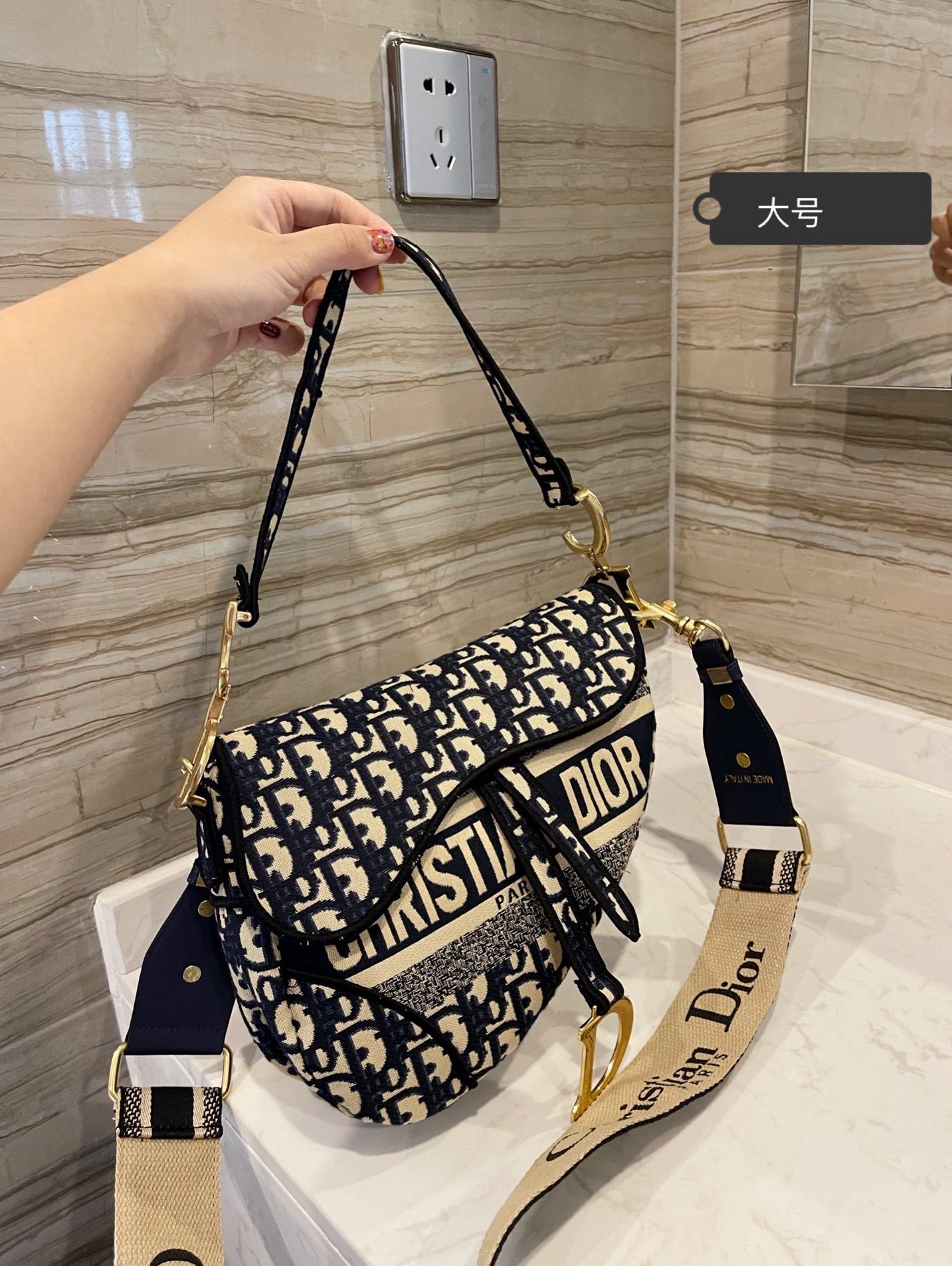 brand leather handbag shoulder bags luxury handbags wallet women crossbody bag fashion vintage -l1144, Red;black
brand leather handbag shoulder bags luxury handbags wallet women crossbody bag fashion vintage -l1144, Red;black
