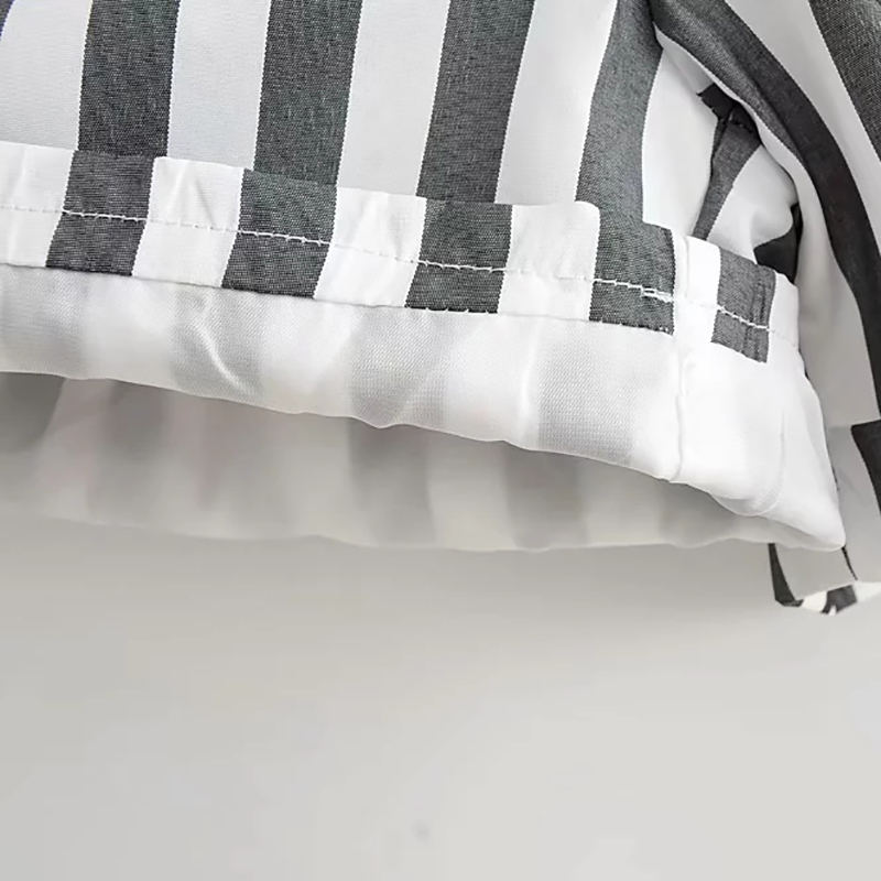 Women Fashion Striped Print Gray White Short Pants Female Casual High Waist Bow Belt s Beach Streetwear Trousers 210421