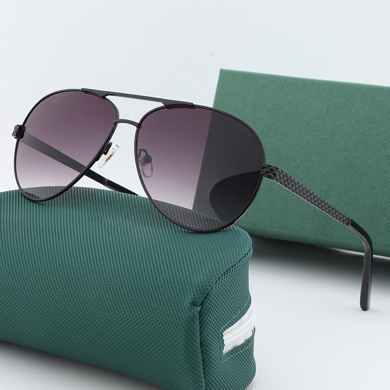 Sunglasses Women's Classic Pilot Fashion Design High Quality Glasses Vintage Frame With Original Box
Sunglasses Women's Classic Pilot Fashion Design High Quality Glasses Vintage Frame With Original Box