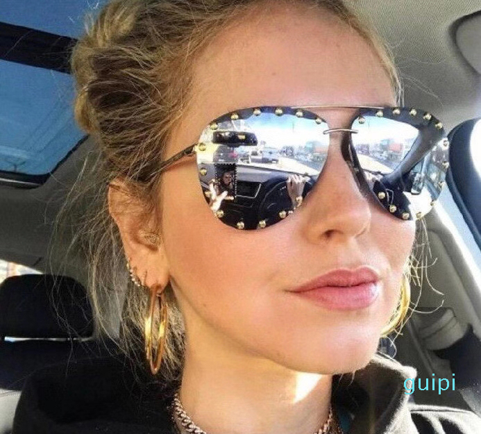 The Party Pilot Sunglasses Studes Gold Brown Shaded Sun Glasses Women Fashion Rimless sunglasses eye wear with box
The Party Pilot Sunglasses Studes Gold Brown Shaded Sun Glasses Women Fashion Rimless sunglasses eye wear with box