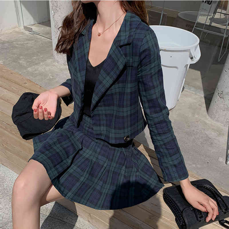 Arrival Autumn England Style Women Long Sleeve Plaid Jacket Blazer+high Waist Pleated Mini Skirt Two Piece Set Suits D534 210512