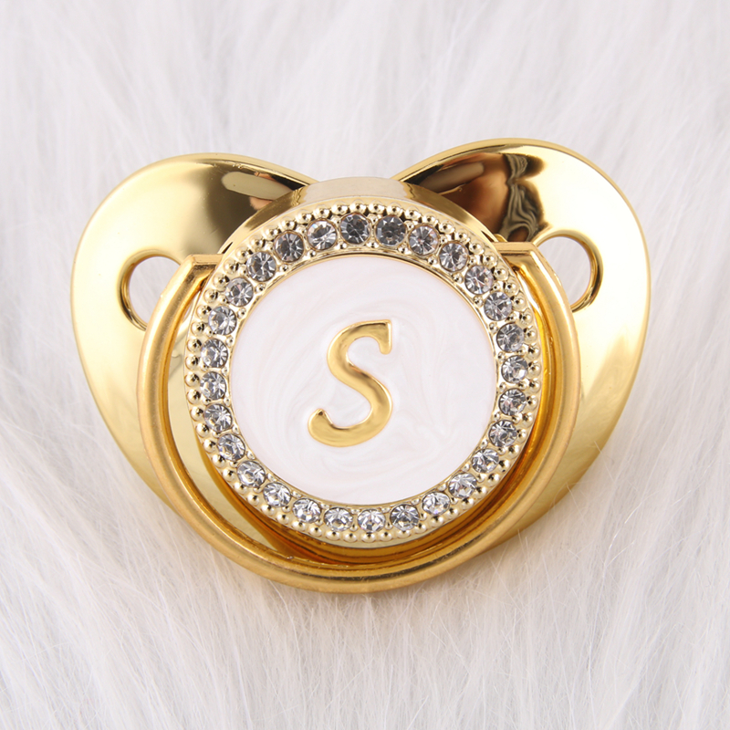 26 Letters Luxury Gold Baby Pacifier With Rhinestones BlingBling 0-12 Months Baby Soother Newborn Infant Silicone Dummy Nipple
26 Letters Luxury Gold Baby Pacifier With Rhinestones BlingBling 0-12 Months Baby Soother Newborn Infant Silicone Dummy Nipple