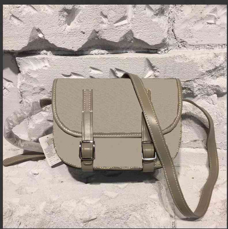 bags Top Shoulder handbags purse Genuine Leather Designer Women Fashion Cross Body Clutch high quality String hot GOYA messenger Bag Cowhide, Beige
bags Top Shoulder handbags purse Genuine Leather Designer Women Fashion Cross Body Clutch high quality String hot GOYA messenger Bag Cowhide, Beige