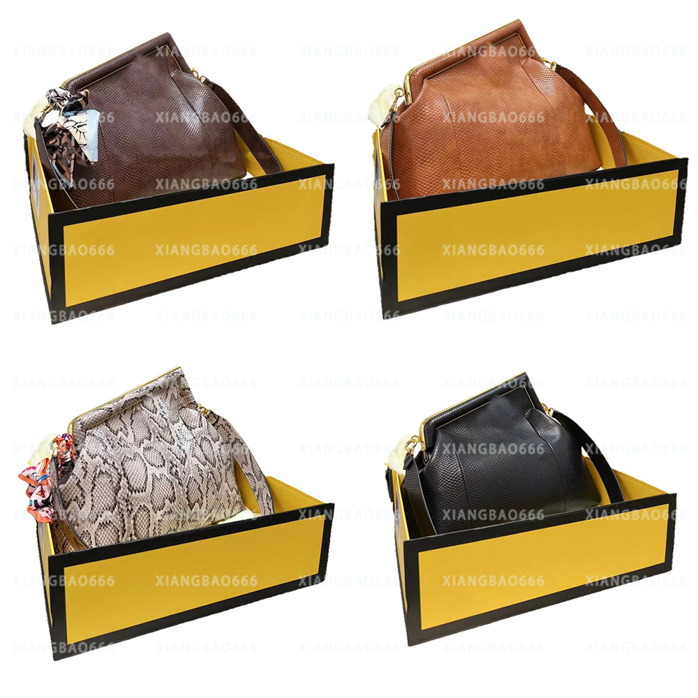 Wholesale designers tote bag Luxurys Designer handbags Leather crossbody shoulder bags large capacity handbag Metal letter strap Rome bag sunshine peekboo fending, Customize
Wholesale designers tote bag Luxurys Designer handbags Leather crossbody shoulder bags large capacity handbag Metal letter strap Rome bag sunshine peekboo fending, Customize