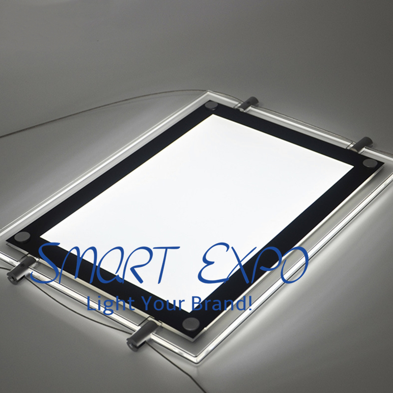 40*60cm Real Agency Window Advertising Display Light Box with Electric Conductive Steel Hanging Wires Firm Wooden Case Packing