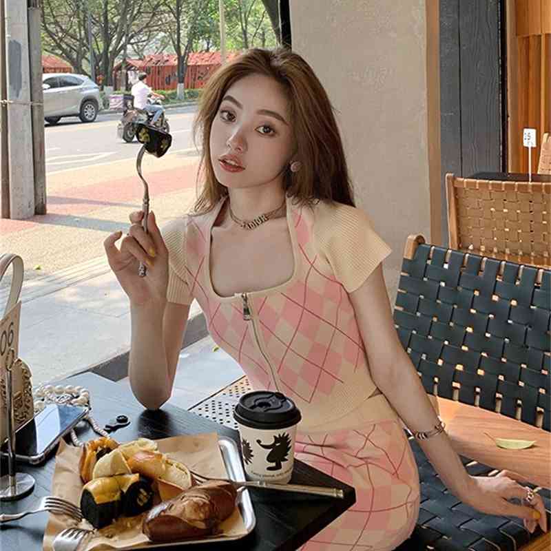 Summer Two-piece Set Women Plaid knit zipper Crop Top + Bodycon Mini Skirt Female Sweet Short Sleeve Outfit 210519