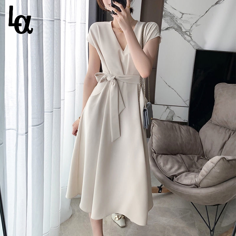 Elegant Slim Dress Women V-neck Short Sleeve Casual Midi Office Lady Evening Party Summer Chic 210519, Black
Elegant Slim Dress Women V-neck Short Sleeve Casual Midi Office Lady Evening Party Summer Chic 210519, Black