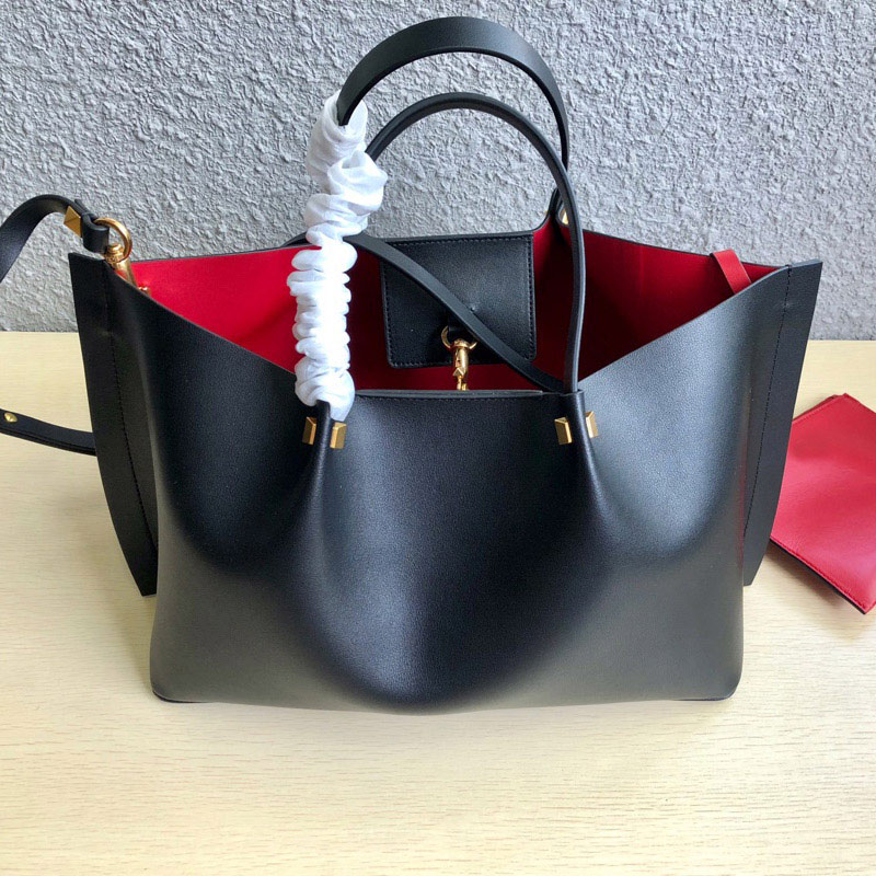 designer Women Handbag Tote Calfskin Shopping Bag Retro Brass Rivet Shoulder Bag Wallet Detachable Long Shoulder Strap Two Size
designer Women Handbag Tote Calfskin Shopping Bag Retro Brass Rivet Shoulder Bag Wallet Detachable Long Shoulder Strap Two Size