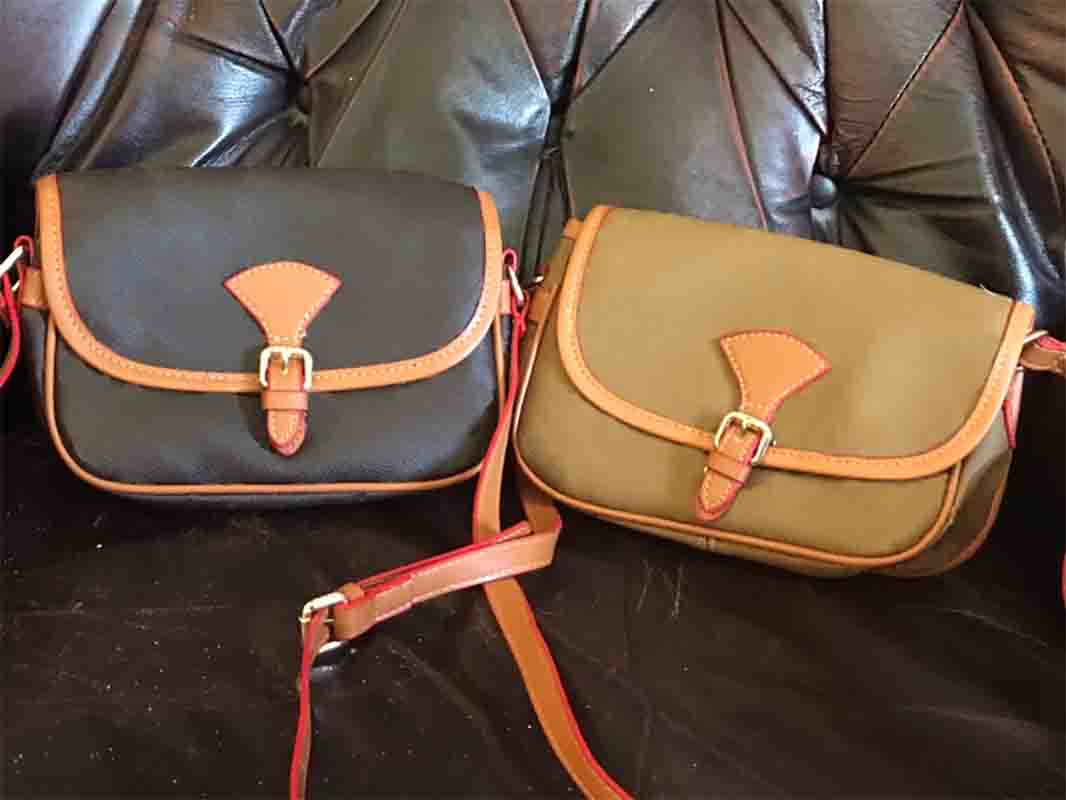 Designers Classic Shoulder Bag Women Crossbody Bags Fashion Lady Handbag High Quality Luxurys Womens Small Handbags, Brown
Designers Classic Shoulder Bag Women Crossbody Bags Fashion Lady Handbag High Quality Luxurys Womens Small Handbags, Brown