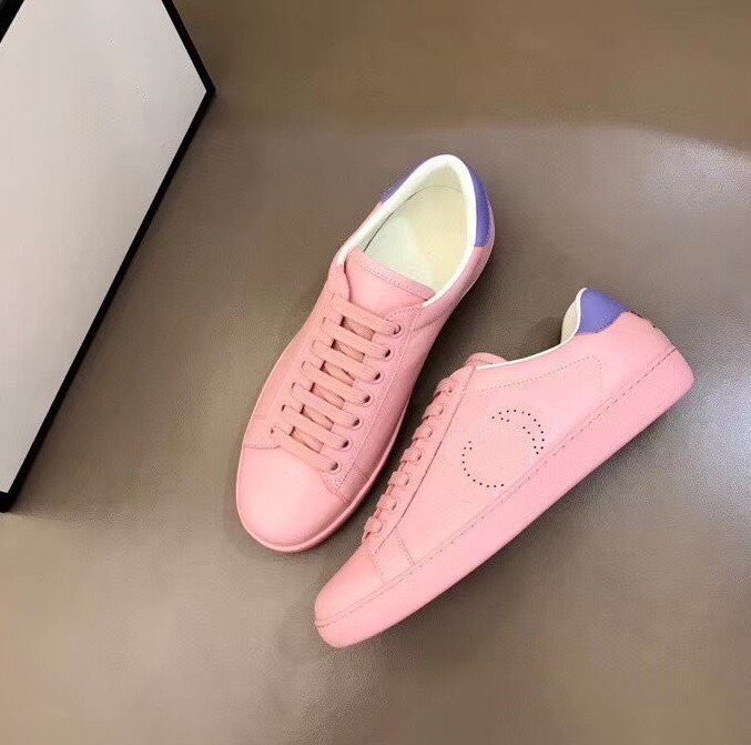 arrivals, fashion,Paris fashion catwalks, men's and women's casual sports shoes, high-quality low-top shoes Size 35-46 MKJ002
arrivals, fashion,Paris fashion catwalks, men's and women's casual sports shoes, high-quality low-top shoes Size 35-46 MKJ002