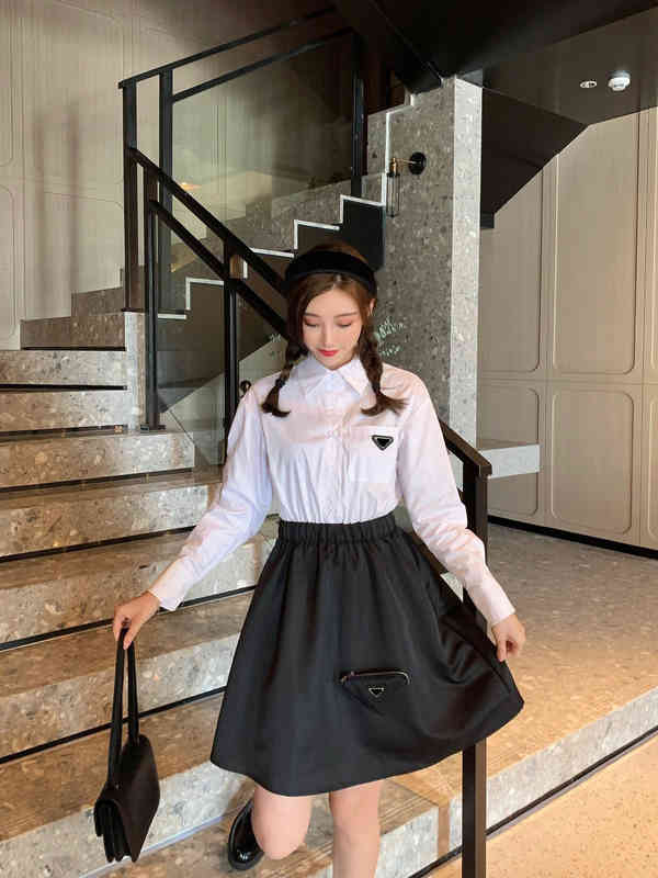 Street Style Dresses designer fashion sweetheart dress wemen shirt Limited letter webbing elastic waist Left breast pocket Imported fabric top GOV7, Black
Street Style Dresses designer fashion sweetheart dress wemen shirt Limited letter webbing elastic waist Left breast pocket Imported fabric top GOV7, Black