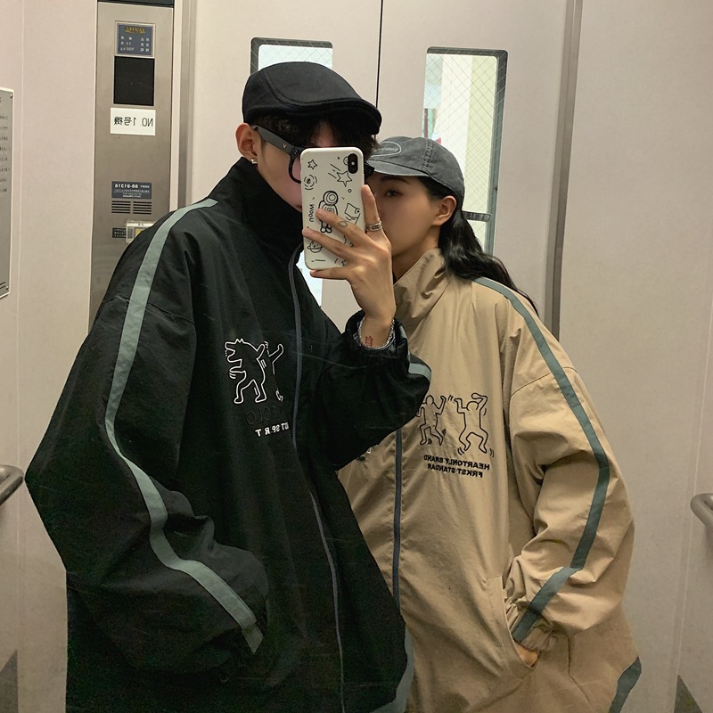 Men's Jackets Spring Korean BF Wind Fun Print Long Sleeve Loose Trendy Couples Top teenagers coat 51R5, Khaki
Men's Jackets Spring Korean BF Wind Fun Print Long Sleeve Loose Trendy Couples Top teenagers coat 51R5, Khaki