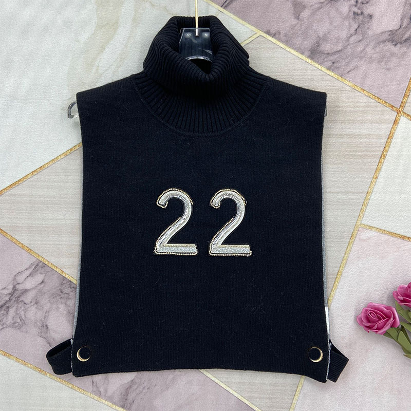 1101 2021 Autumn Brand Same Style Top Sleeveless Red Black Turtle Neck Pullover Sweater Women Clothes KF
1101 2021 Autumn Brand Same Style Top Sleeveless Red Black Turtle Neck Pullover Sweater Women Clothes KF