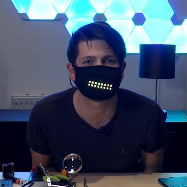 Voice Control Face Mask Smart Display LED Glowing Party Masks Cotton Breathable Protective Cover For Various Themed Parties