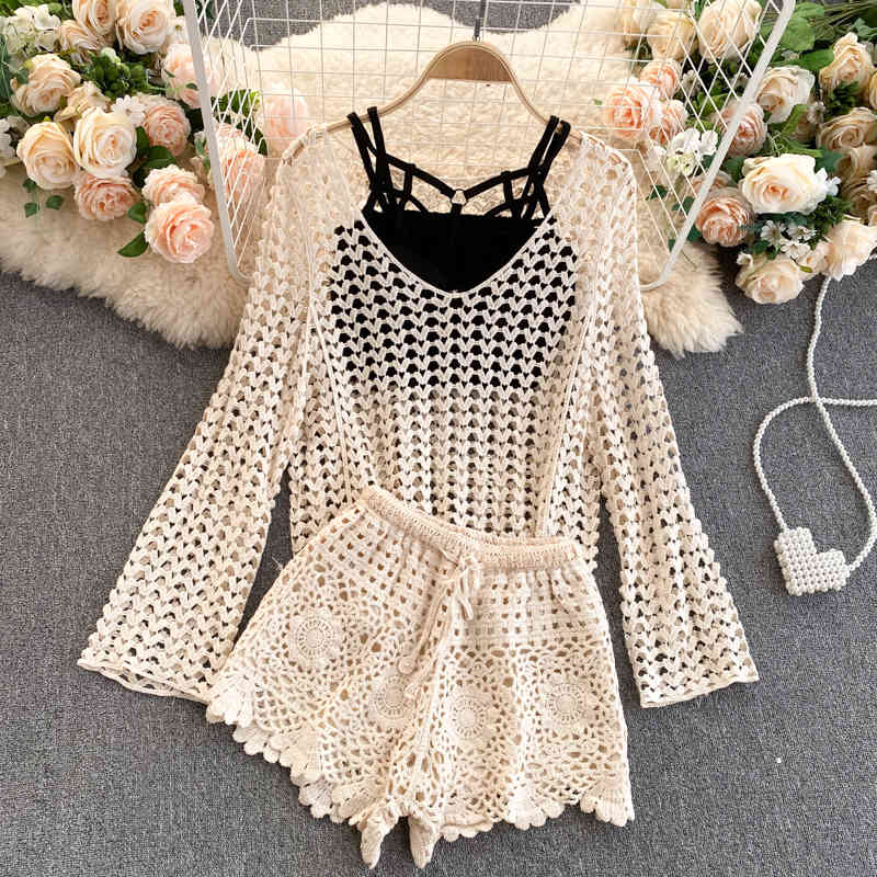 Sexy Holiday Beach Style 3 Sets Vintage Bohemian Crocheted V Neck Hollow Out Knitted Top Camisole Shorts Fashion Clothing Women 210429