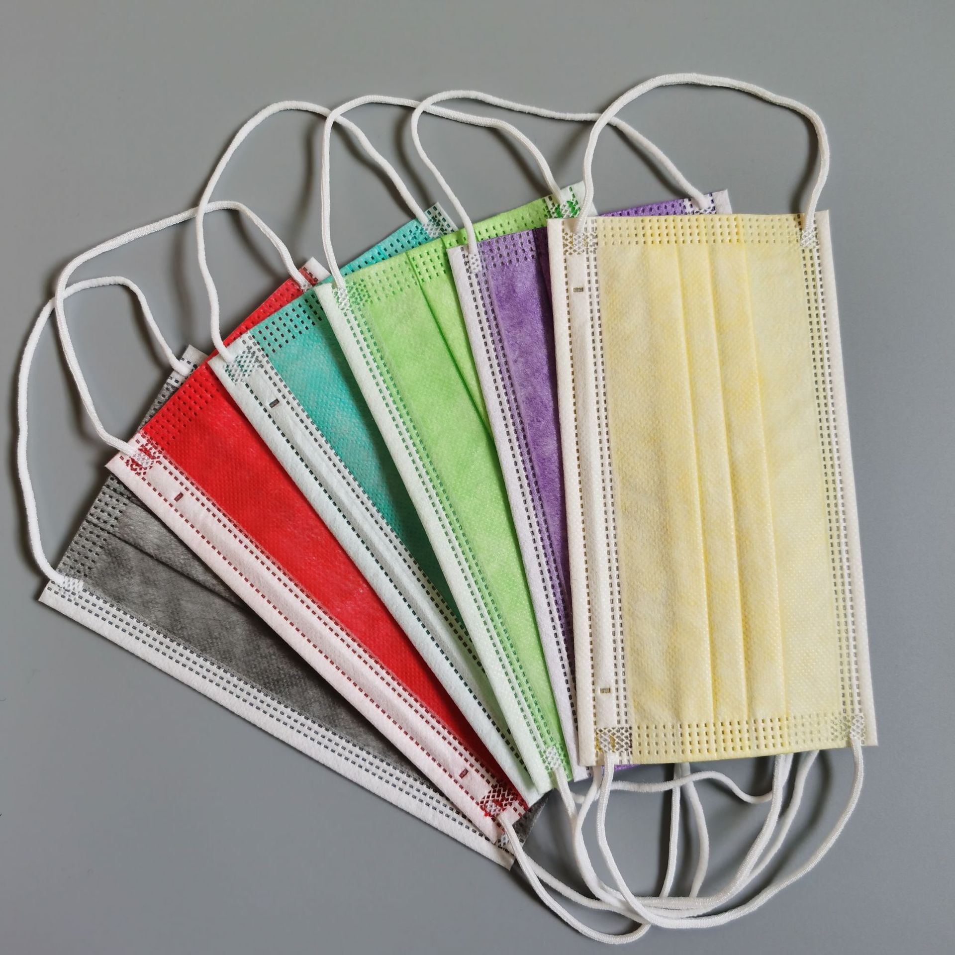 Classic Designer Face Mask black white red pink green purple non-woven masks men women thick 3 Layer dustproof Cover anti dust fog facemask wholesale
Classic Designer Face Mask black white red pink green purple non-woven masks men women thick 3 Layer dustproof Cover anti dust fog facemask wholesale