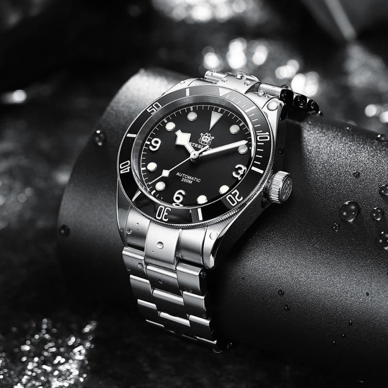 Wristwatches STEELDIVE SD1958 Little Red Flower NH35 Men's Automatic Mechanical Watch Luxury Sapphire Ceramic Bezel 20Bar BGW9 Luminous, 58gr-ss
Wristwatches STEELDIVE SD1958 Little Red Flower NH35 Men's Automatic Mechanical Watch Luxury Sapphire Ceramic Bezel 20Bar BGW9 Luminous, 58gr-ss