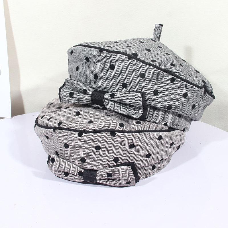Berets 2021 Beret Women's Korean Black Dot Mesh Sweet Lady Cap Women Leisure Painter Hat Winter Boina Baret Chapeu Feminino, Grey
Berets 2021 Beret Women's Korean Black Dot Mesh Sweet Lady Cap Women Leisure Painter Hat Winter Boina Baret Chapeu Feminino, Grey