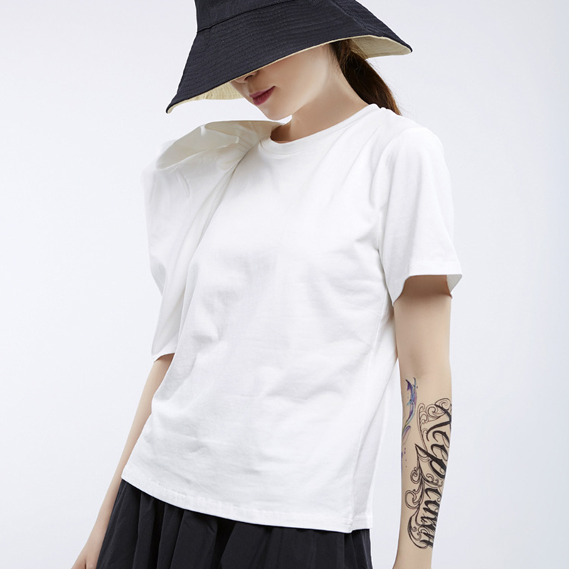 EAM Spring Summer Round Neck Half Sleeve White Loose Pleated Threedimensional Tshirt Women Fashion JU178 210406