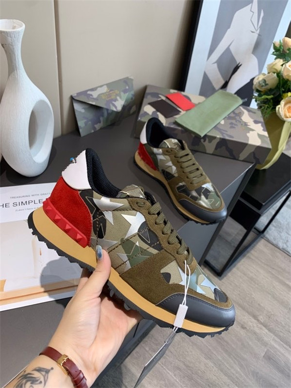 Italy Sneaker Casual Shoes for Men Top Quality Chaussures Leather Ace Bee Embroidery Stripes Shoe Walking Sports, 01
Italy Sneaker Casual Shoes for Men Top Quality Chaussures Leather Ace Bee Embroidery Stripes Shoe Walking Sports, 01
