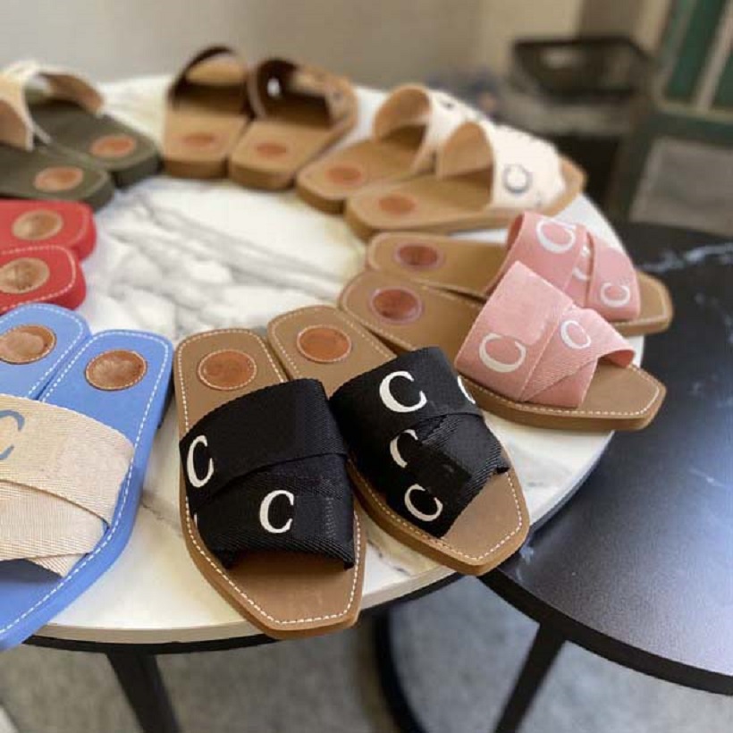 Women Fur slippers Towel Style Sliders Warm Slipper Luxury Designers Loafers Furry Slides Flat Bottom Slide Ladies sandal With Box, #2
Women Fur slippers Towel Style Sliders Warm Slipper Luxury Designers Loafers Furry Slides Flat Bottom Slide Ladies sandal With Box, #2